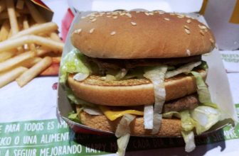 Fastfoodbron McDonald’s Madrid recensie »